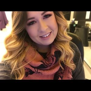 Meet your Posher, Meagan